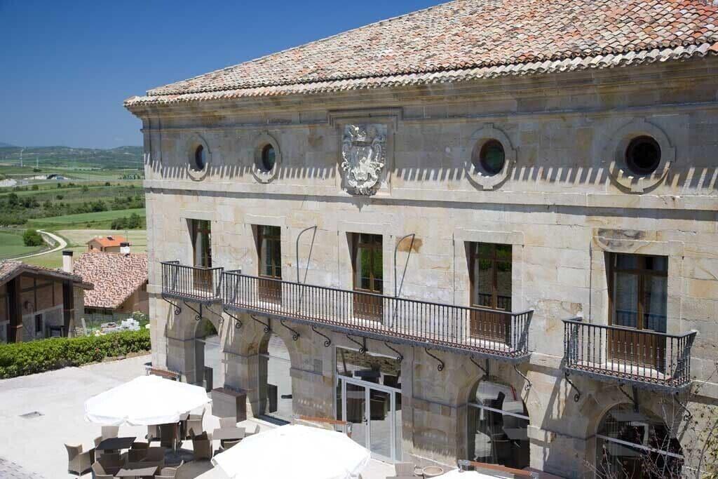 Parador De Argómaniz Exteriér fotografie